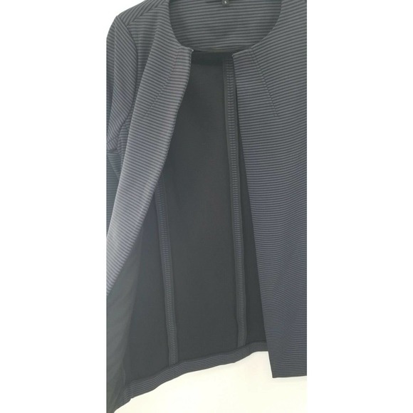 Amanda + Chelsea Women's Stripe Ponte Jacket - Picture 4 of 9